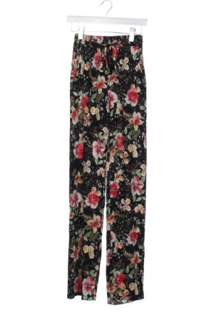 Pantaloni de femei Zara, Mărime XS, Culoare Multicolor, Preț 71,00 Lei