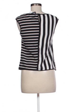 Top de femei Vero Moda, Mărime S, Culoare Multicolor, Preț 92,11 Lei