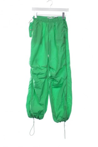 Dámské tepláky Bershka, Velikost XS, Barva Zelená, Cena  469,00 Kč