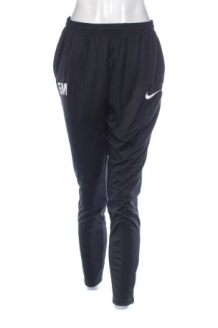 Pantaloni trening de femei Nike, Mărime M, Culoare Negru, Preț 139,99 Lei