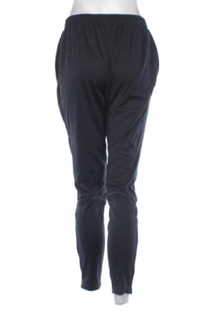 Pantaloni trening de femei Nike, Mărime M, Culoare Negru, Preț 139,99 Lei