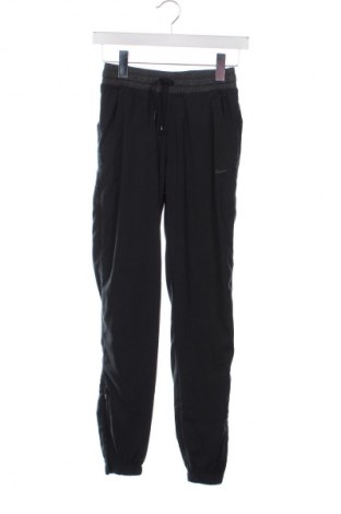 Dámské tepláky Nike, Velikost XS, Barva Černá, Cena  519,00 Kč
