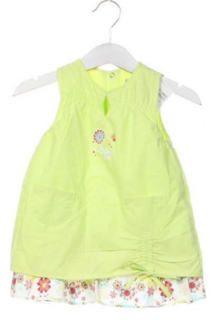 Kinderkleid Unbranded, Größe 6-9m/ 68-74 cm, Farbe Grün, Preis € 12,00