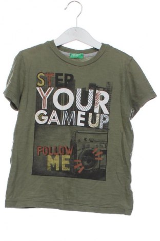 Kinder T-Shirt United Colors Of Benetton, Größe 6-7y/ 122-128 cm, Farbe Grün, Preis € 7,67