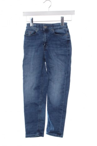 Dětské džíny  Tommy Hilfiger, Velikost 8-9y/ 134-140 cm, Barva Modrá, Cena  399,00 Kč