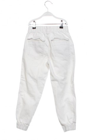 Dětské džíny  Zara, Velikost 6-7y/ 122-128 cm, Barva Bílá, Cena  228,00 Kč