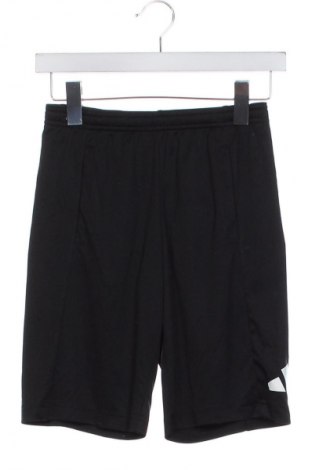 Dětské krátké kalhoty  Adidas, Velikost 10-11y/ 146-152 cm, Barva Černá, Cena  189,00 Kč