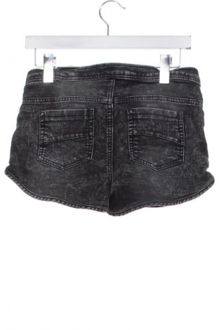 Detské krátke nohavice  Page One, Veľkosť 14-15y/ 168-170 cm, Farba Sivá, Cena  8,81 €