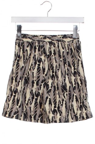 Dětské krátké kalhoty  Unbranded, Velikost 13-14y/ 164-168 cm, Barva Vícebarevné, Cena  177,00 Kč