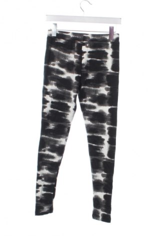Kinderlegging Primark, Größe 12-13y/ 158-164 cm, Farbe Mehrfarbig, Preis € 9,99