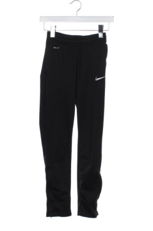 Παιδική κάτω φόρμα Nike, Μέγεθος 10-11y/ 146-152 εκ., Χρώμα Μαύρο, Τιμή 13,99 €