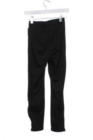 Παιδική κάτω φόρμα Nike, Μέγεθος 10-11y/ 146-152 εκ., Χρώμα Μαύρο, Τιμή 13,99 €