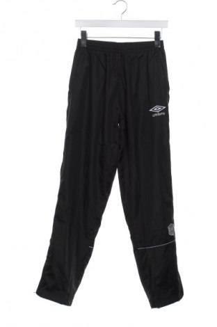 Dětské tepláky Umbro, Velikost 12-13y/ 158-164 cm, Barva Černá, Cena  342,00 Kč