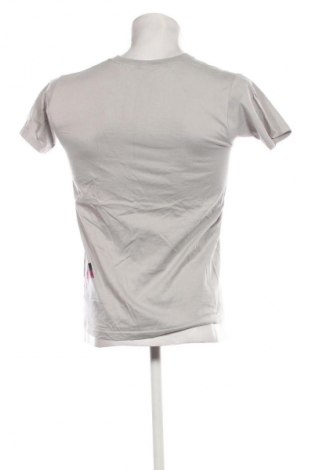 Pánské tričko  Fruit Of The Loom, Velikost S, Barva Šedá, Cena  309,00 Kč