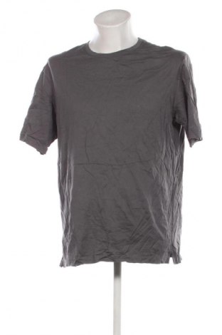 Мъжка тениска Uniqlo, Размер XL, Цвят Сив, Цена 15,99 лв.