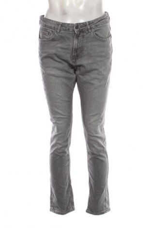 Pánske džínsy  Pull&Bear, Veľkosť M, Farba Sivá, Cena  22,95 €