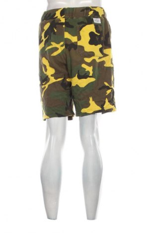Pantaloni scurți de bărbați Unbranded, Mărime M, Culoare Multicolor, Preț 84,99 Lei