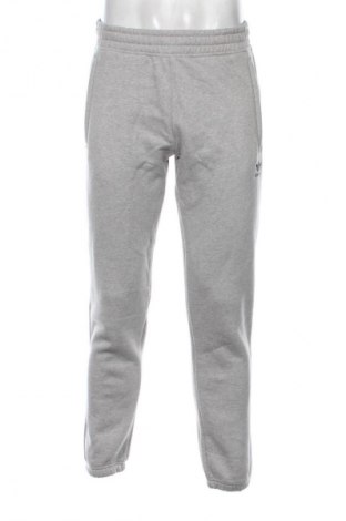 Pantaloni trening de bărbați Adidas Originals, Mărime M, Culoare Gri, Preț 367,99 Lei