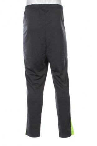 Pantaloni trening de bărbați Nike, Mărime XXL, Culoare Gri, Preț 163,99 Lei