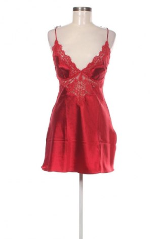 Piżama
 Hunkemoller, Rozmiar M, Kolor Czerwony, Cena 252,99 zł