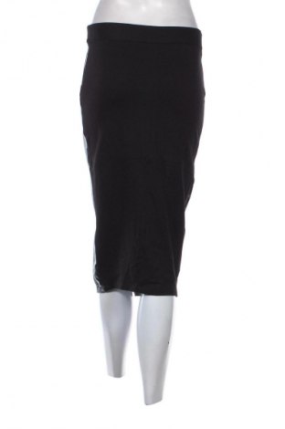 Spódnica BSL, Rozmiar M, Kolor Czarny, Cena 72,99 zł