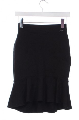 Φούστα Guess, Μέγεθος XS, Χρώμα Μαύρο, Τιμή 39,99 €