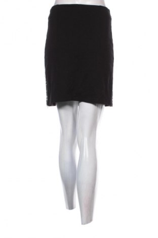 Rock Lucy, Größe S, Farbe Mehrfarbig, Preis 9,72 €