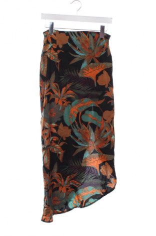 Fustă SHEIN, Mărime S, Culoare Multicolor, Preț 78,99 Lei