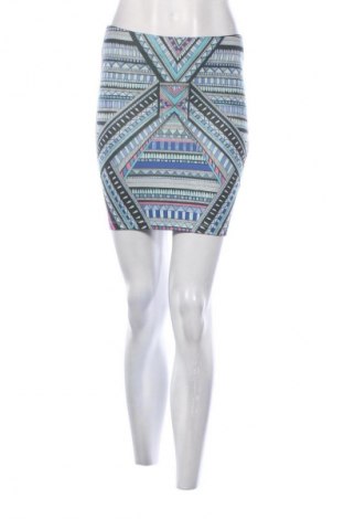 Spódnica Stradivarius, Rozmiar S, Kolor Kolorowy, Cena 27,99 zł