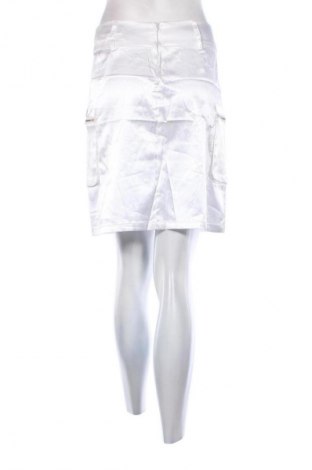 Fustă Unbranded, Mărime S, Culoare Alb, Preț 105,99 Lei