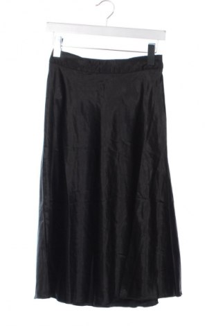 Sukně Vero Moda, Velikost XS, Barva Černá, Cena  439,00 Kč
