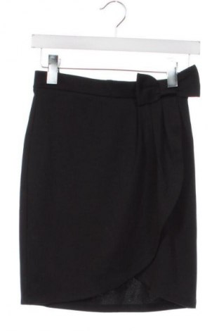 Sukně Vero Moda, Velikost XS, Barva Černá, Cena  290,00 Kč