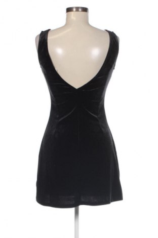 Šaty  ABOUT YOU x Iconic by Tatiana Kucharova, Velikost S, Barva Černá, Cena  2 279,00 Kč