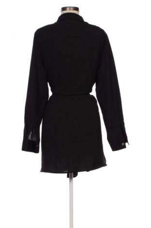 Kleid Amisu, Größe M, Farbe Schwarz, Preis 33,99 €