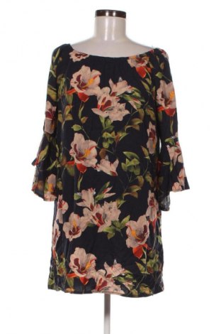 Rochie Apricot, Mărime M, Culoare Multicolor, Preț 367,99 Lei