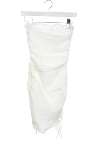 Kleid Bershka, Größe XS, Farbe Weiß, Preis € 11,99