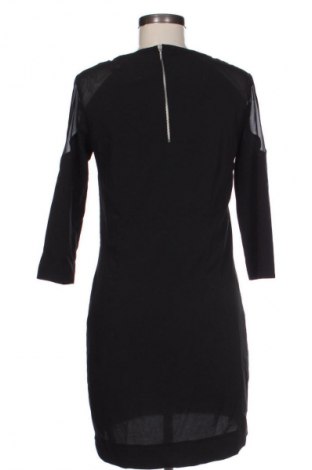 Ruha Bershka, Méret M, Szín Fekete, Ár 5 800 Ft