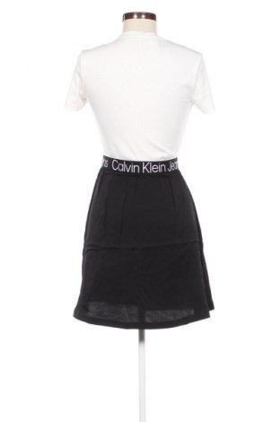 Šaty  Calvin Klein Jeans, Veľkosť S, Farba Viacfarebná, Cena  34,78 €