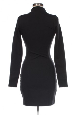 Rochie Calvin Klein Jeans, Mărime S, Culoare Negru, Preț 534,99 Lei