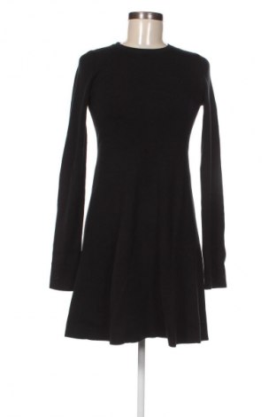 Rochie Calvin Klein Jeans, Mărime M, Culoare Negru, Preț 534,99 Lei