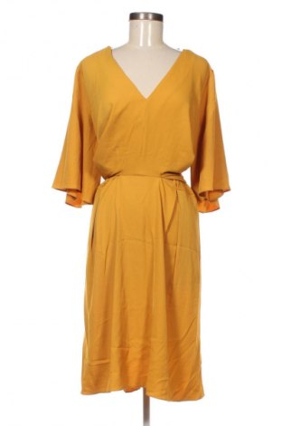 Kleid City Chic, Größe M, Farbe Gelb, Preis 40,99 €