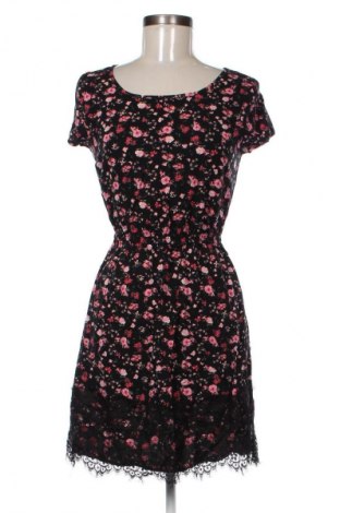 Φόρεμα Cropp, Μέγεθος M, Χρώμα Πολύχρωμο, Τιμή 24,55 €