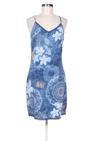 Рокля Desigual, Размер XL, Цвят Многоцветен, Цена 152,99 лв.