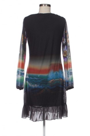 Рокля Desigual, Размер L, Цвят Многоцветен, Цена 40,99 лв.