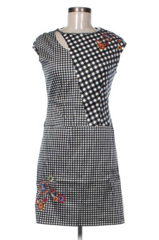 Φόρεμα Desigual, Μέγεθος M, Χρώμα Πολύχρωμο, Τιμή 76,99 €
