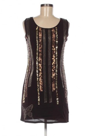 Рокля Desigual, Размер M, Цвят Многоцветен, Цена 142,99 лв.