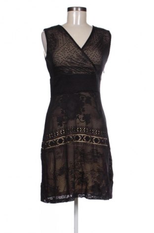 Φόρεμα Desigual, Μέγεθος M, Χρώμα Μαύρο, Τιμή 95,63 €