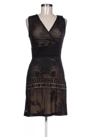 Φόρεμα Desigual, Μέγεθος M, Χρώμα Μαύρο, Τιμή 95,63 €