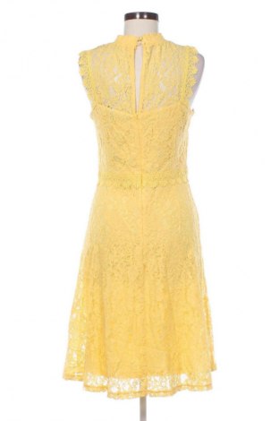 Φόρεμα Dorothy Perkins, Μέγεθος M, Χρώμα Κίτρινο, Τιμή 39,99 €