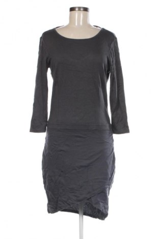 Šaty  Edc By Esprit, Velikost L, Barva Černá, Cena  779,00 Kč